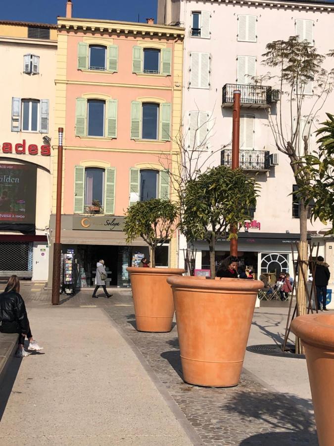 Appartement Centre Croisette Emplacement Exceptionnel 戛纳 外观 照片